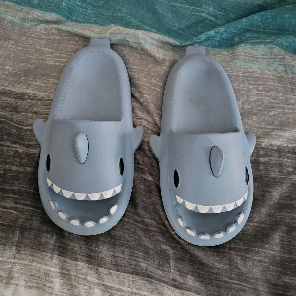 Rosyclo Shark Design Blue Slippers Lightweight, Antislip. Thick Sole